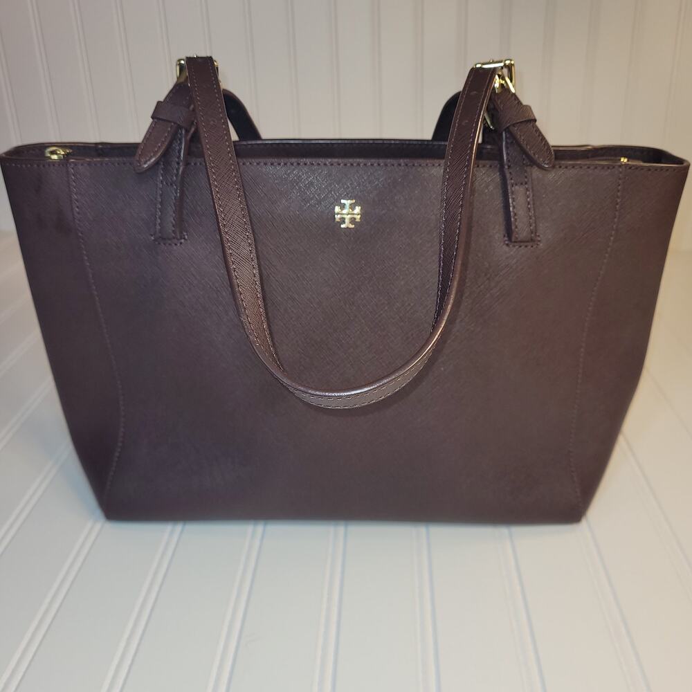 Great condition Tory Burch top strap brown beautiful womens versatile hand bag